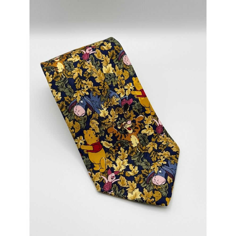 Disney Store Silk Tie OS Winnie the Pooh Tigger Eeyore Leaves Vintage Italy 90s